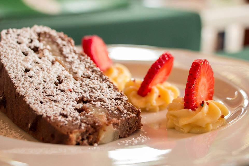 Torta cioccolato e pere